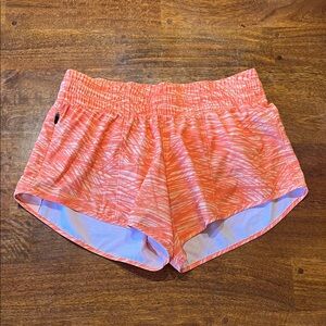 Rabbit Feelin’ Fine 2.5 inch Shorts